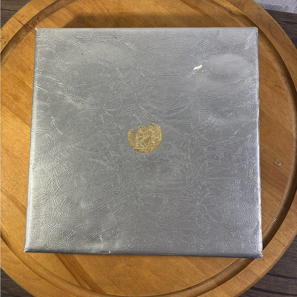 1986 US Historical Society ST MARY'S PHILADELPHIA Stained Glass Pewter Plate Box
